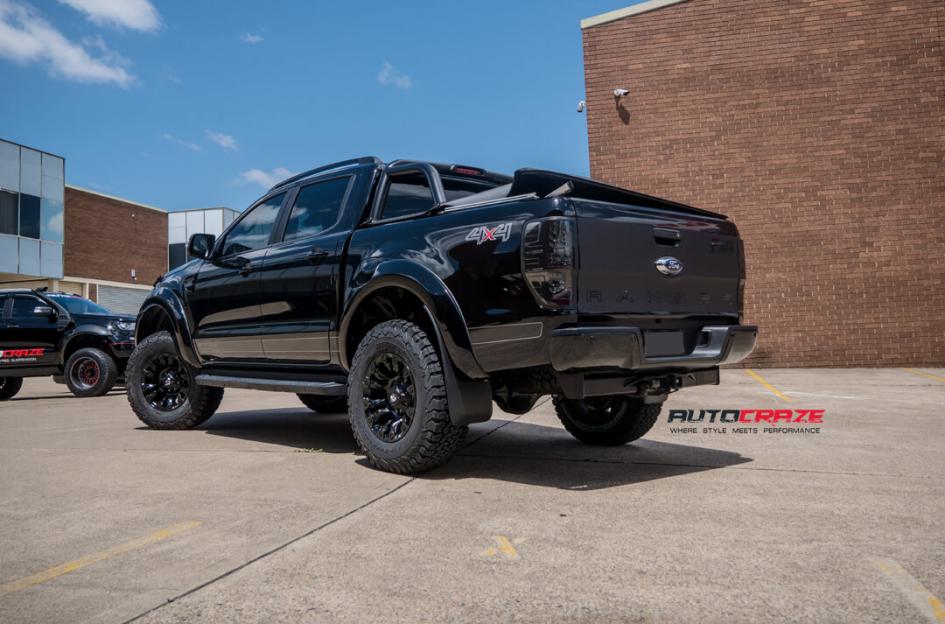 FORD-RANGER-VAPOR-MATTE-BLACK